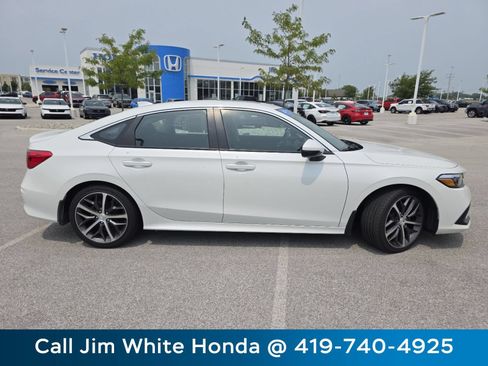 Certified 2023 Honda Civic Touring image 19
