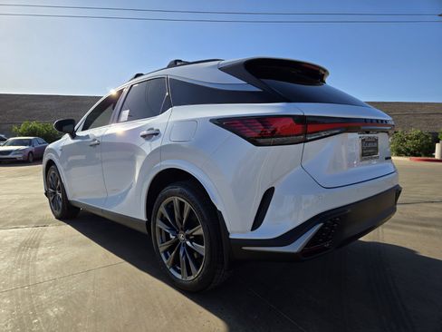New 2026 Lexus RX 350 FWD image 4
