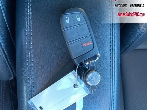 Used 2024 Jeep Compass Trailhawk image 39