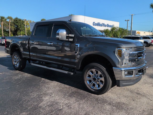 Used 2019 Ford F250 Lariat w/ Chrome Package AWD/4WD image 2