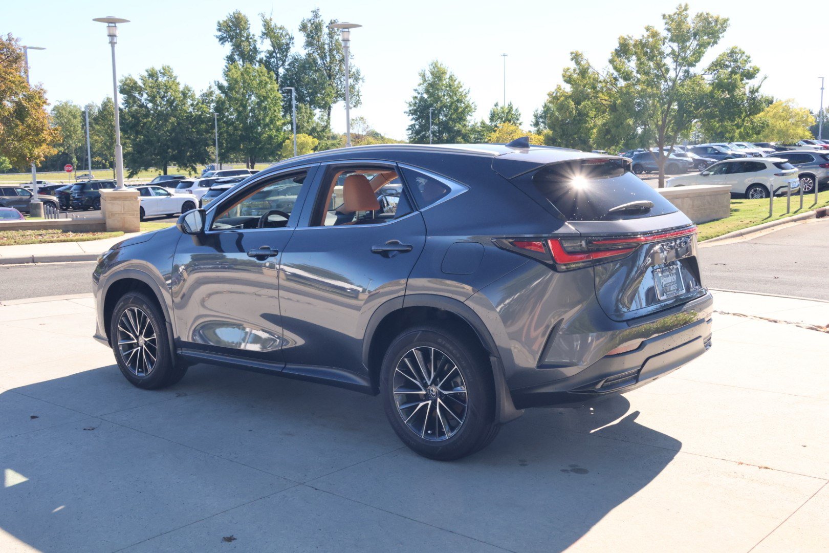 Certified 2024 Lexus NX 250 FWD image 7