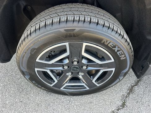 New 2026 Jeep Cherokee Limited image 11