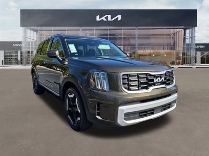 Certified 2025 Kia Telluride S