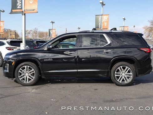 Used 2023 Chevrolet Traverse High Country image 16