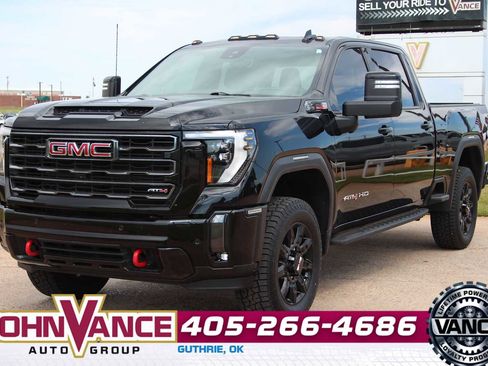 Used 2024 GMC Sierra 2500 AT4 w/ AT4 Premium Plus Package AWD/4WD image 4