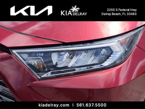Used 2021 Toyota RAV4 Limited AWD/4WD image 7