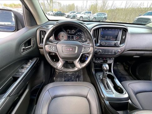 Used 2022 GMC Canyon AT4 w/ Trailering Package AWD/4WD image 16