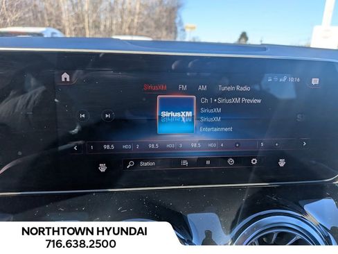 Used 2021 Mercedes-Benz GLA 250 4MATIC image 21