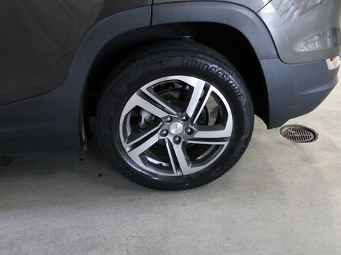 Used 2020 GMC Terrain SLT FWD image 34