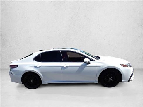 Certified 2021 Toyota Camry XSE FWD image 5