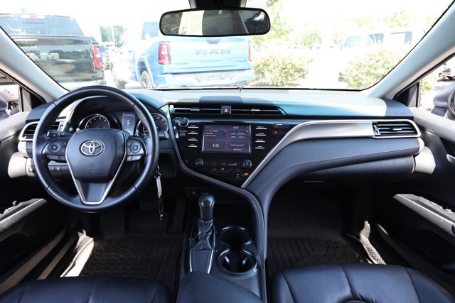 Used 2018 Toyota Camry SE FWD image 27