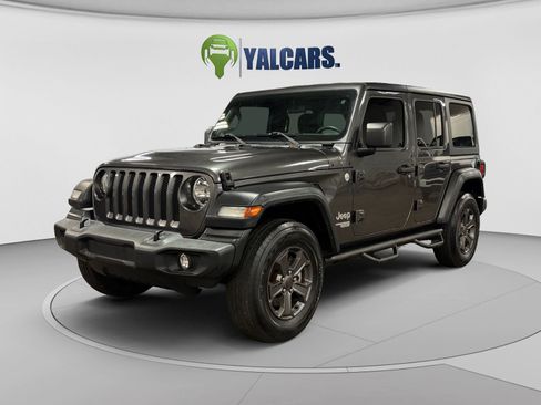 Used 2018 Jeep Wrangler Unlimited Sport AWD/4WD image 1