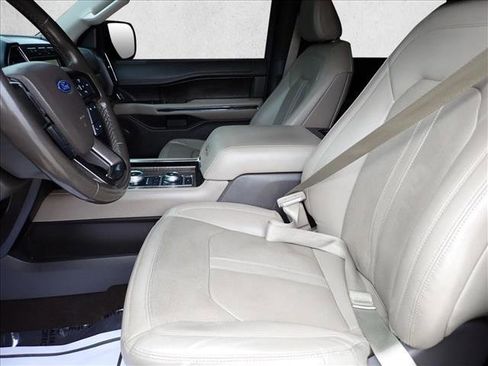 Used 2021 Ford Expedition Max Limited image 14