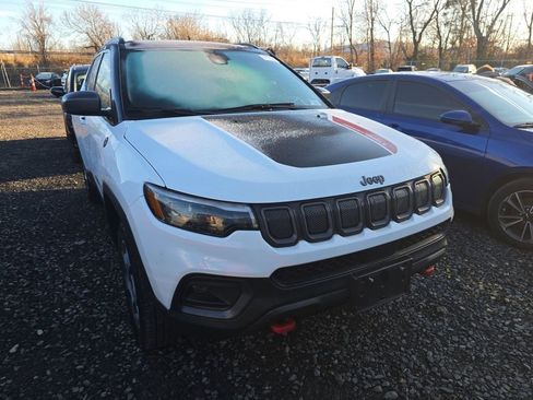 Used 2022 Jeep Compass Trailhawk w/ Trailhawk Elite Group image 2