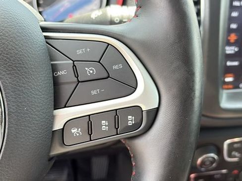 Used 2021 Jeep Compass Trailhawk AWD/4WD image 13