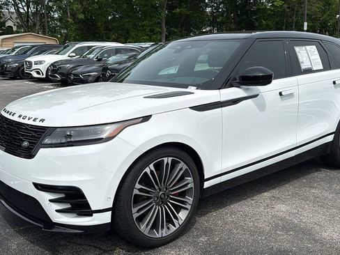 Used 2024 Land Rover Range Rover Velar Dynamic SE AWD/4WD image 8