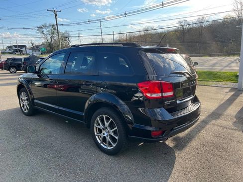 Used 2014 Dodge Journey R/T w/ Flexible Seating Group image 5