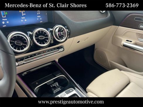 Used 2026 Mercedes-Benz GLA 250 4MATIC image 32
