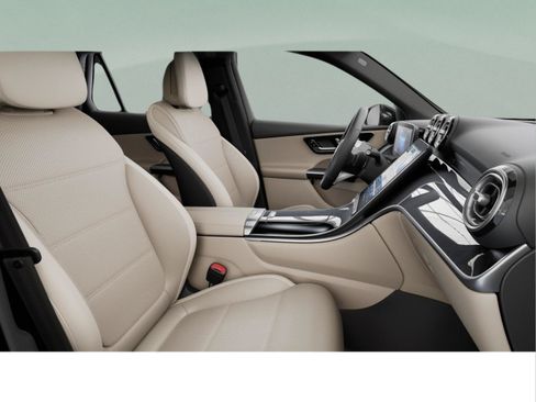 Certified 2026 Mercedes-Benz GLC 300 4MATIC image 42