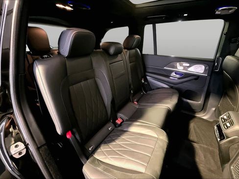 Certified 2025 Mercedes-Benz GLS 63 AMG 4MATIC image 20