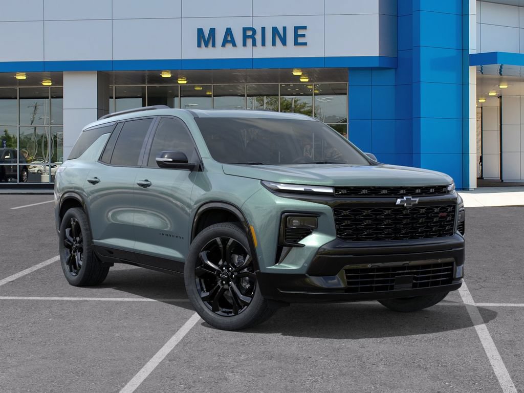 New 2027 Chevrolet Traverse RS w/ LPO, Floor Liner Package FWD image 7