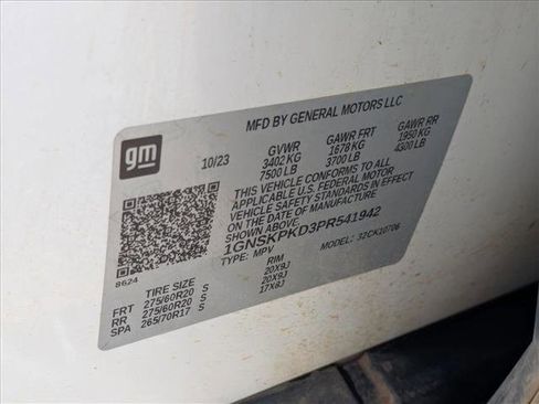 Used 2023 Chevrolet Tahoe Z71 w/ Luxury Package image 28