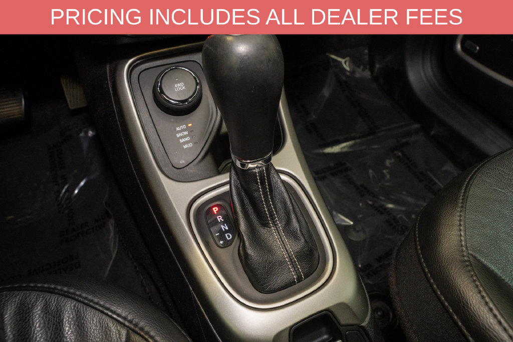 Used 2021 Jeep Compass Latitude w/ Sun and Sound Group AWD/4WD image 20