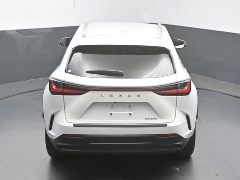 Used 2024 Lexus NX 250 FWD w/ Towing Package (2000 Lbs) image 45