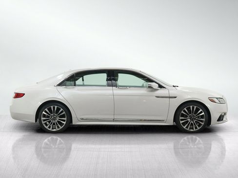 Used 2017 Lincoln Continental Reserve w/ Climate Package AWD/4WD image 6