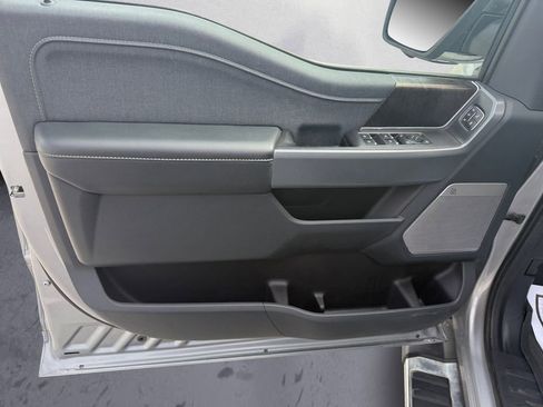 Used 2022 Ford F150 Lariat AWD/4WD image 18
