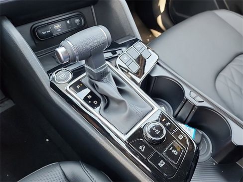 New 2025 Kia Sportage X-Line w/ Premium Package image 23