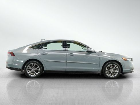Used 2023 Honda Accord EX-L image 6