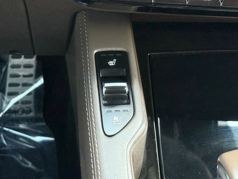 Used 2020 Kia Telluride SX w/ Towing Package AWD/4WD image 37