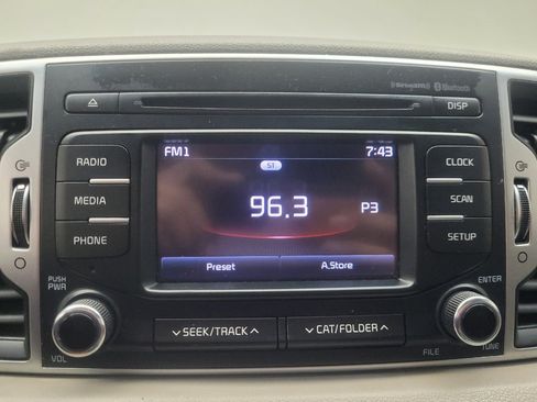 Used 2017 Kia Sportage LX FWD image 25