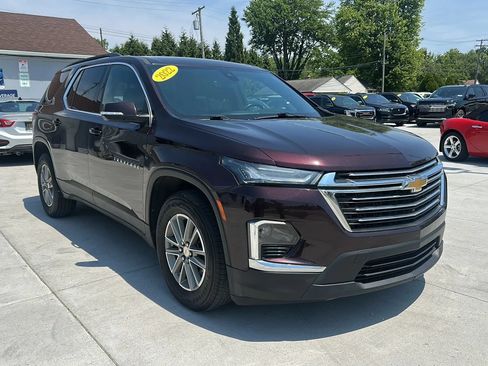 Used 2022 Chevrolet Traverse LT FWD image 3