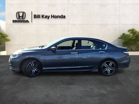 Used 2017 Honda Accord Sport image 6
