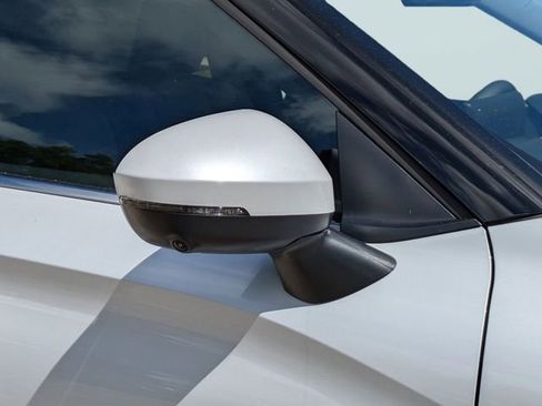 New 2026 Mitsubishi Outlander SE image 12