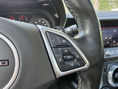 Used 2020 Chevrolet Camaro LT w/ RS Package image 23