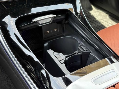 New 2026 Mercedes-Benz C 300 Sedan image 16