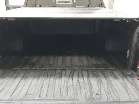 Used 2021 Chevrolet Silverado 1500 High Country w/ Technology Package image 25