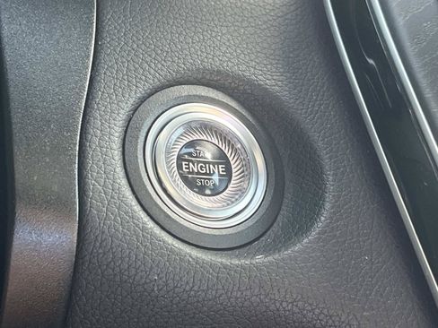 Certified 2022 Mercedes-Benz GLC 300 image 36