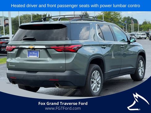 Used 2023 Chevrolet Traverse LT FWD image 9
