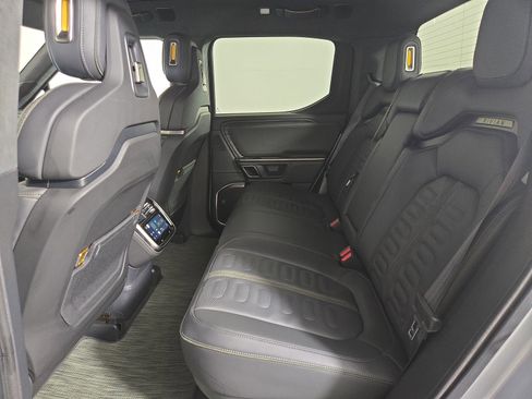 Used 2023 Rivian R1T Adventure image 21