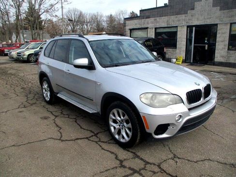 Used 2012 BMW X5 xDrive35i image 1