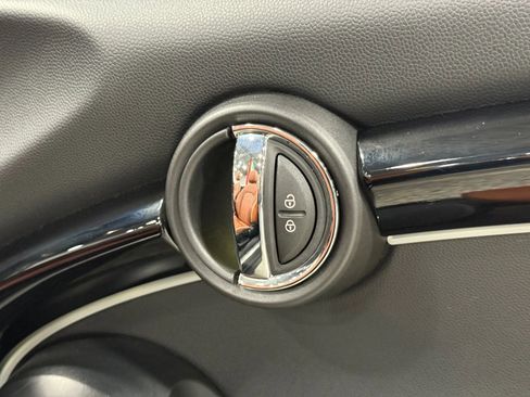 Used 2022 MINI Cooper S image 44