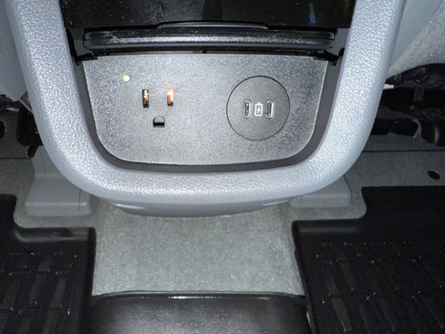 Used 2023 Lincoln Nautilus Reserve w/ Cargo Utility Package image 23