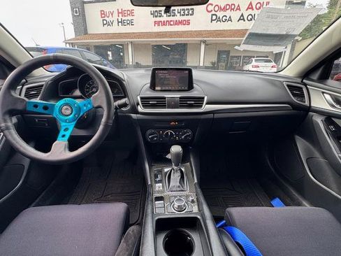 Used 2017 MAZDA MAZDA3 Sport FWD image 16