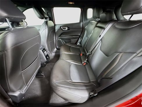 Used 2022 Jeep Compass Limited image 22