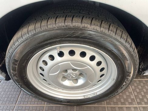 Used 2022 RAM ProMaster City Wagon image 5