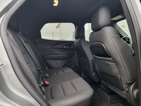 Used 2023 Chevrolet TrailBlazer RS w/ Convenience Package image 11